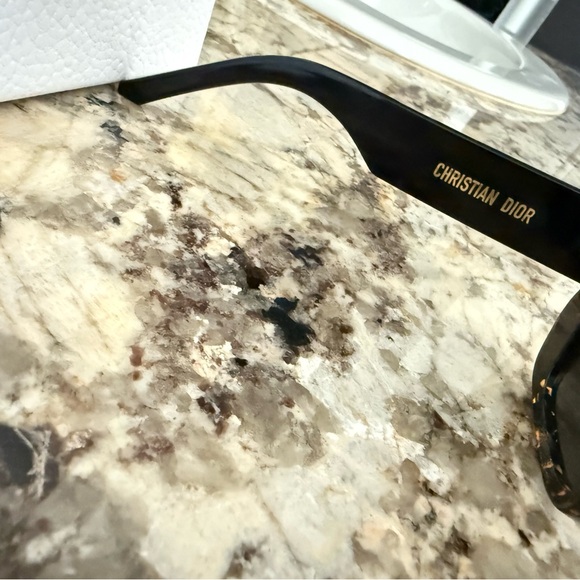 Wildior S3U 55MM Tortoise Geometric Sunglasses - Picture 9 of 10